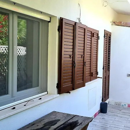 Holiday home Jungle House - Pineta Is Morus